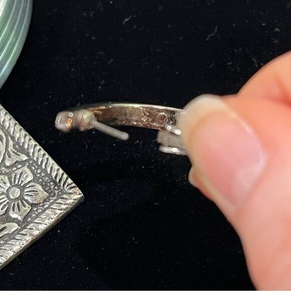 NEW Sterling Silver 925 Vintage Elongated Flattened Teardrop Hoop Earrings 1.25 - Picture 12 of 15